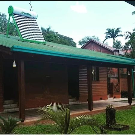 Cabanas Paseo Del Yacaratia Puerto Iguazú Exteriér fotografie